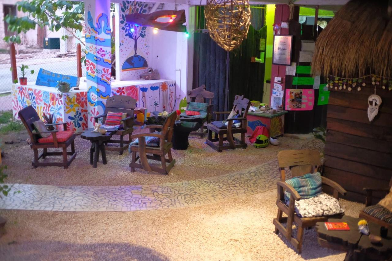 Near Lake Hostal บากาลาร์ ภายนอก รูปภาพ