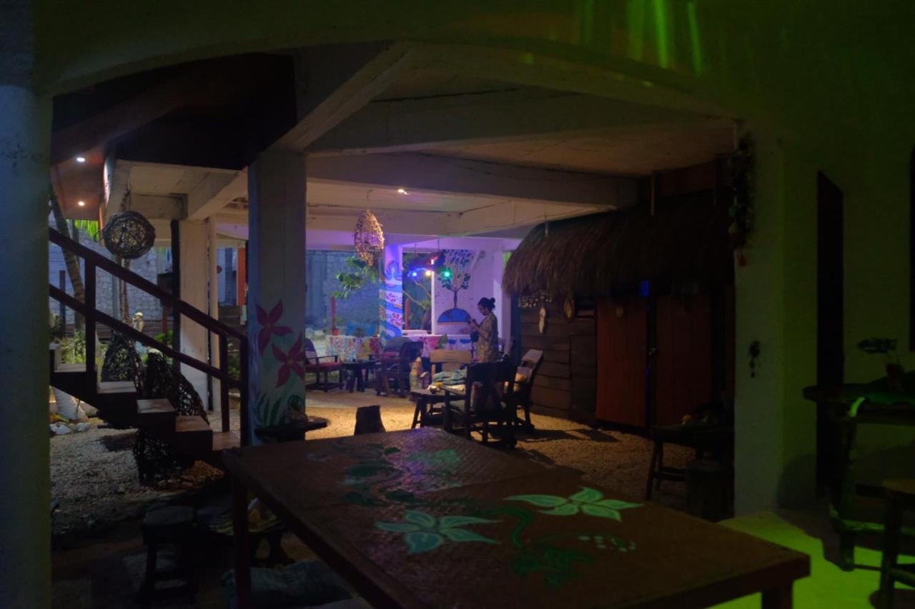 Near Lake Hostal บากาลาร์ ภายนอก รูปภาพ